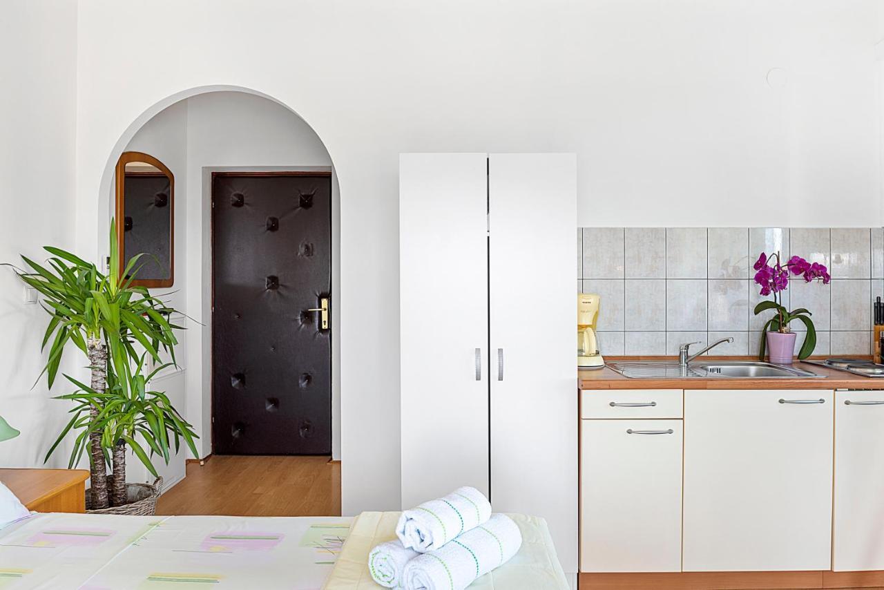 Jimy Apartments Шибеник Екстер'єр фото