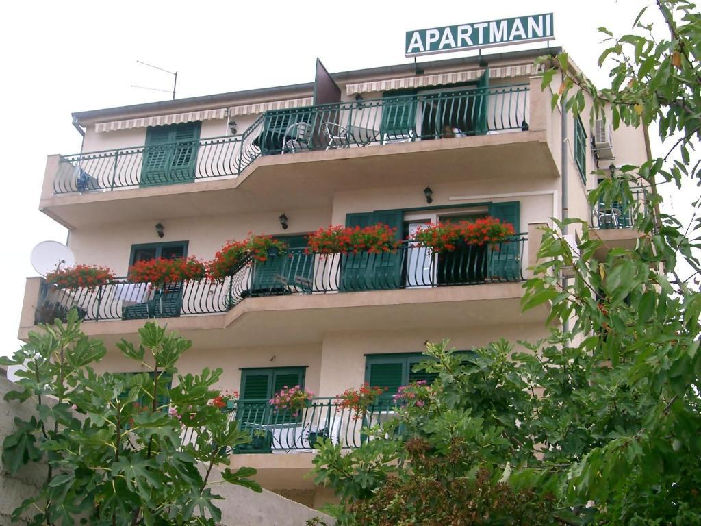Jimy Apartments Шибеник Екстер'єр фото